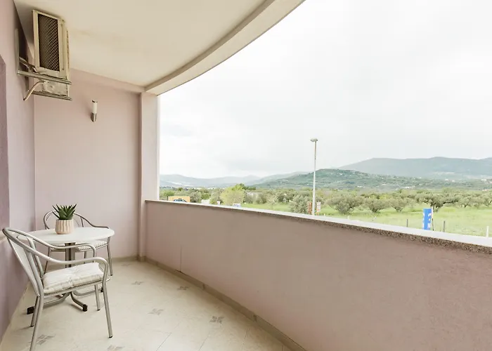 Apartman Mara Kaštel Štafilić